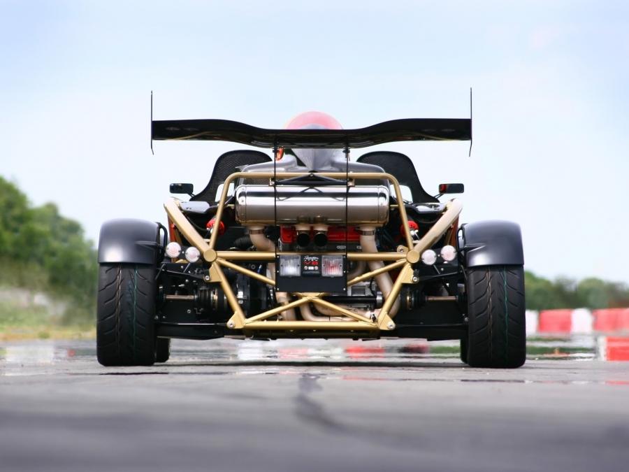  Ariel Atom 500 V8 2010 года  (фото 7 из 17)